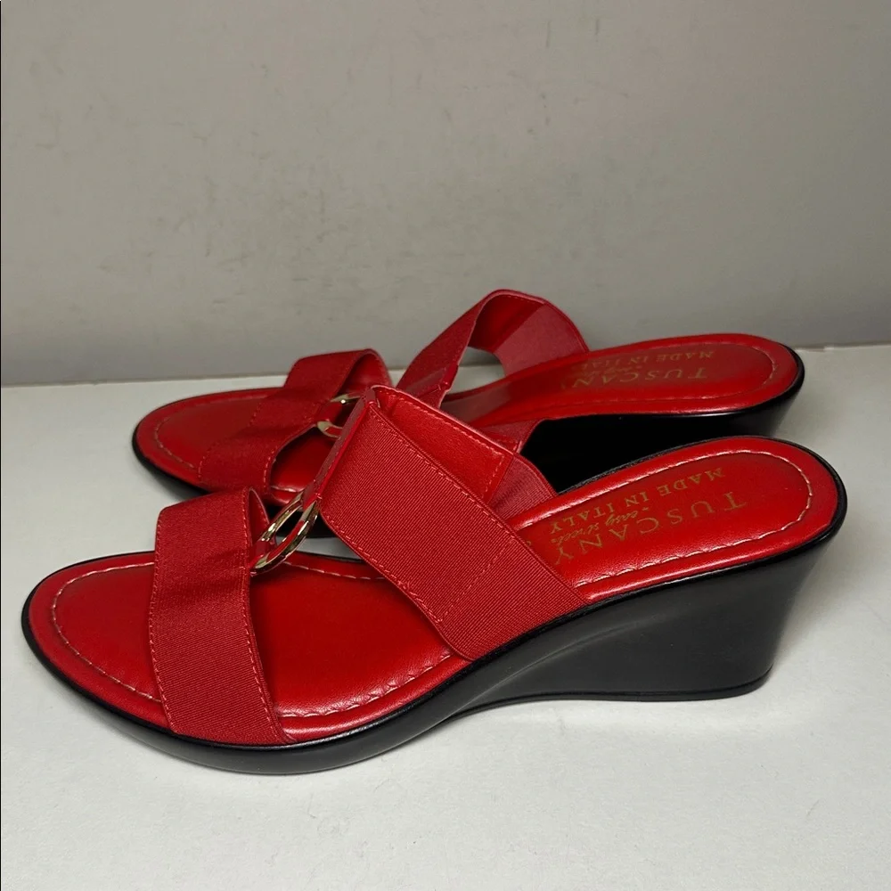 Tuscany New Red Patent Women Sandals - Picture 6 of 9